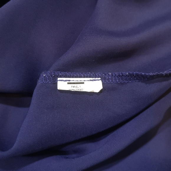 Loose Fitting Top, Good for Pregnancy - Picture 5 of 5